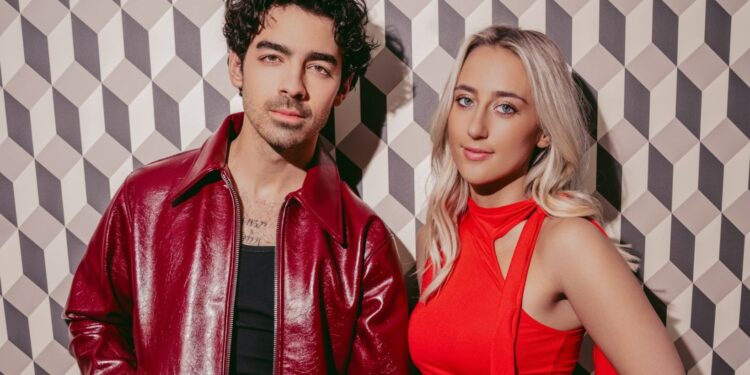 Ashley Cooke And Joe Jonas