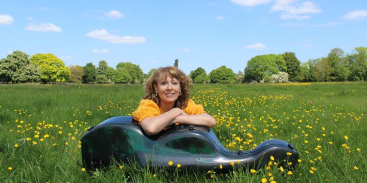 Joanna Borrett Introduces Moments of Freedom, Her Debut Song Cycle for Voice and Piano